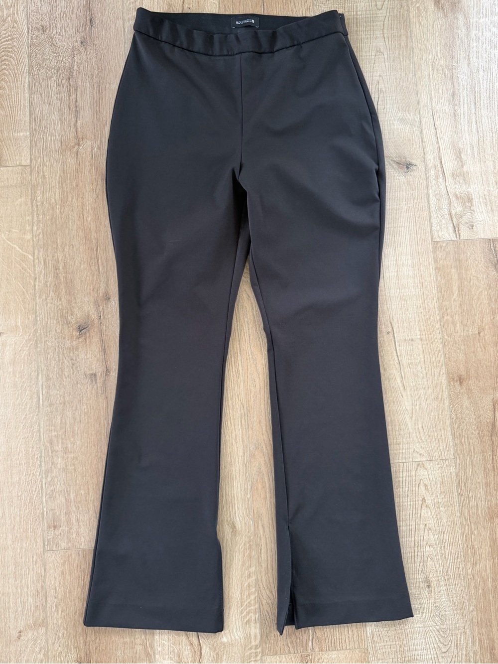 Express Sky Scraper Super High Rise Black Flare Pants – Size L